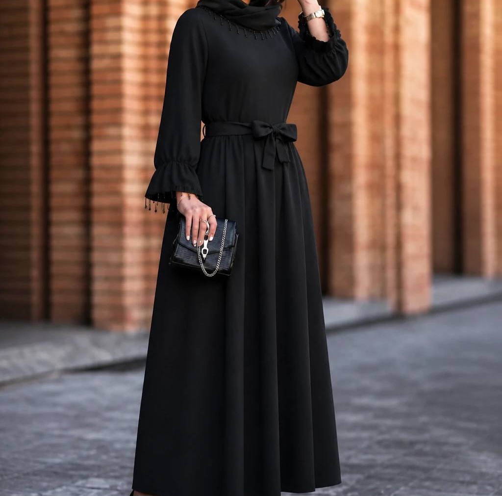 عبا زنانه روشنا